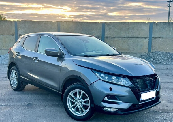 Nissan Qashqai cena 37900 przebieg: 68000, rok produkcji 2018 z Siedlce małe 154